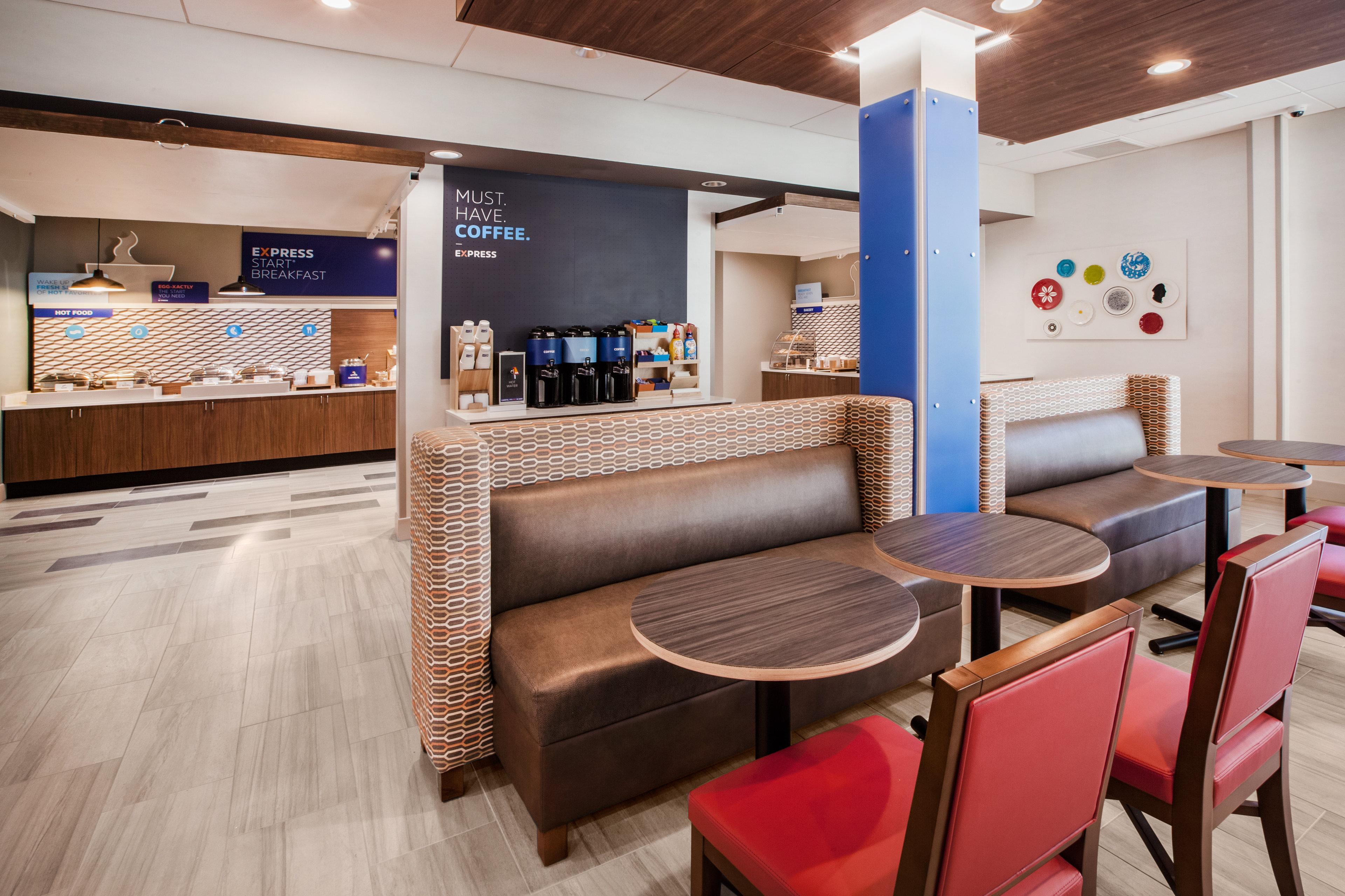 Holiday Inn Express & Suites Atlanta N - Woodstock By Ihg Exterior foto